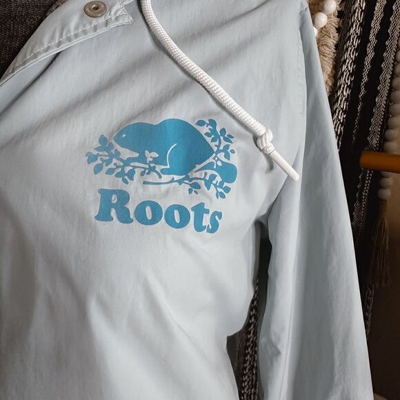 Roots Canada Baby Blue Snap Button Hooded Windbreaker Rain Jacket - Picture 4 of 12